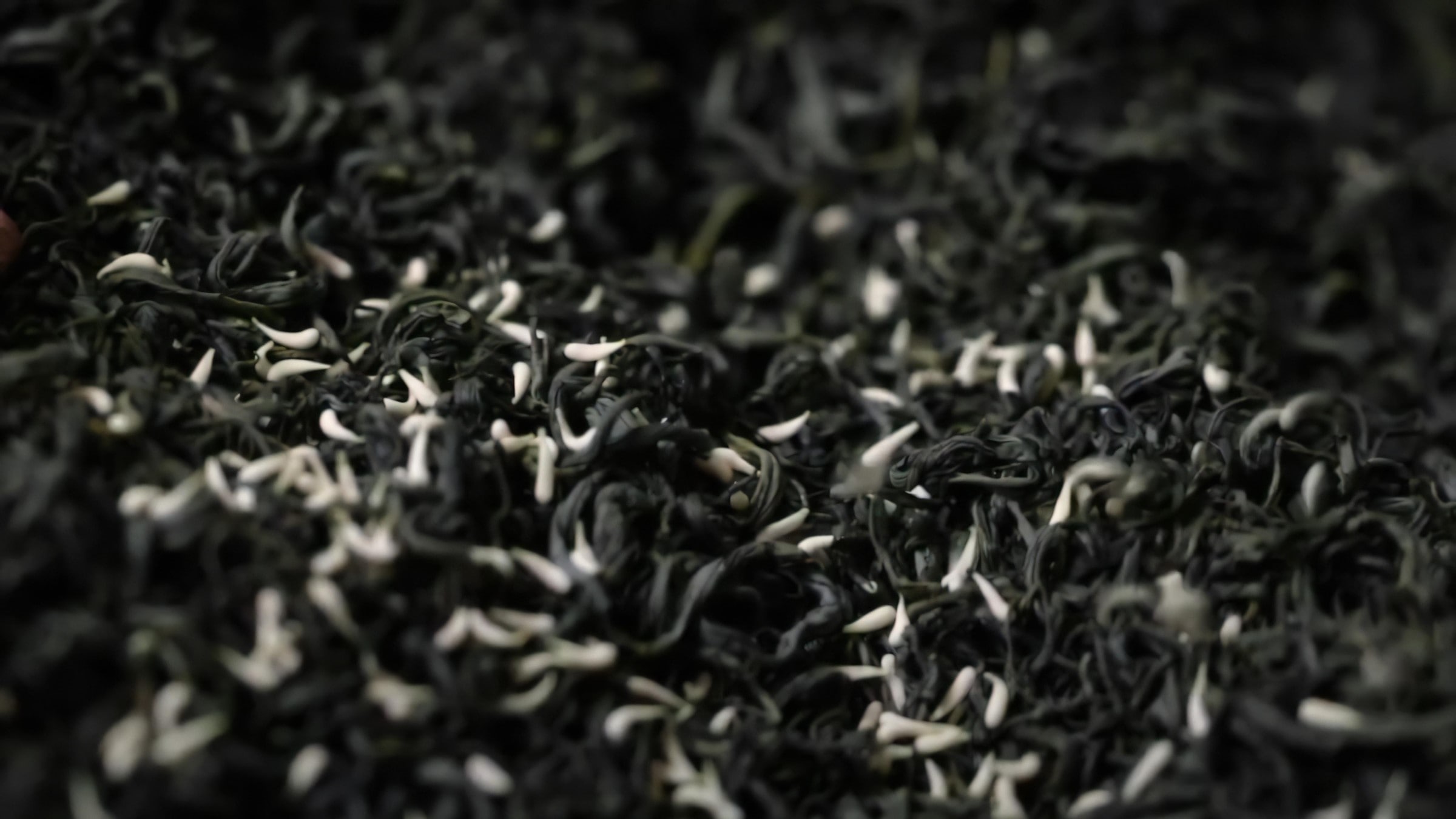 West Lake Lotus Tea Legend — Part II: The Art of Handcrafted Lotus Scenting 21 lotus-rice-dance-together-with-the-tea-leaves