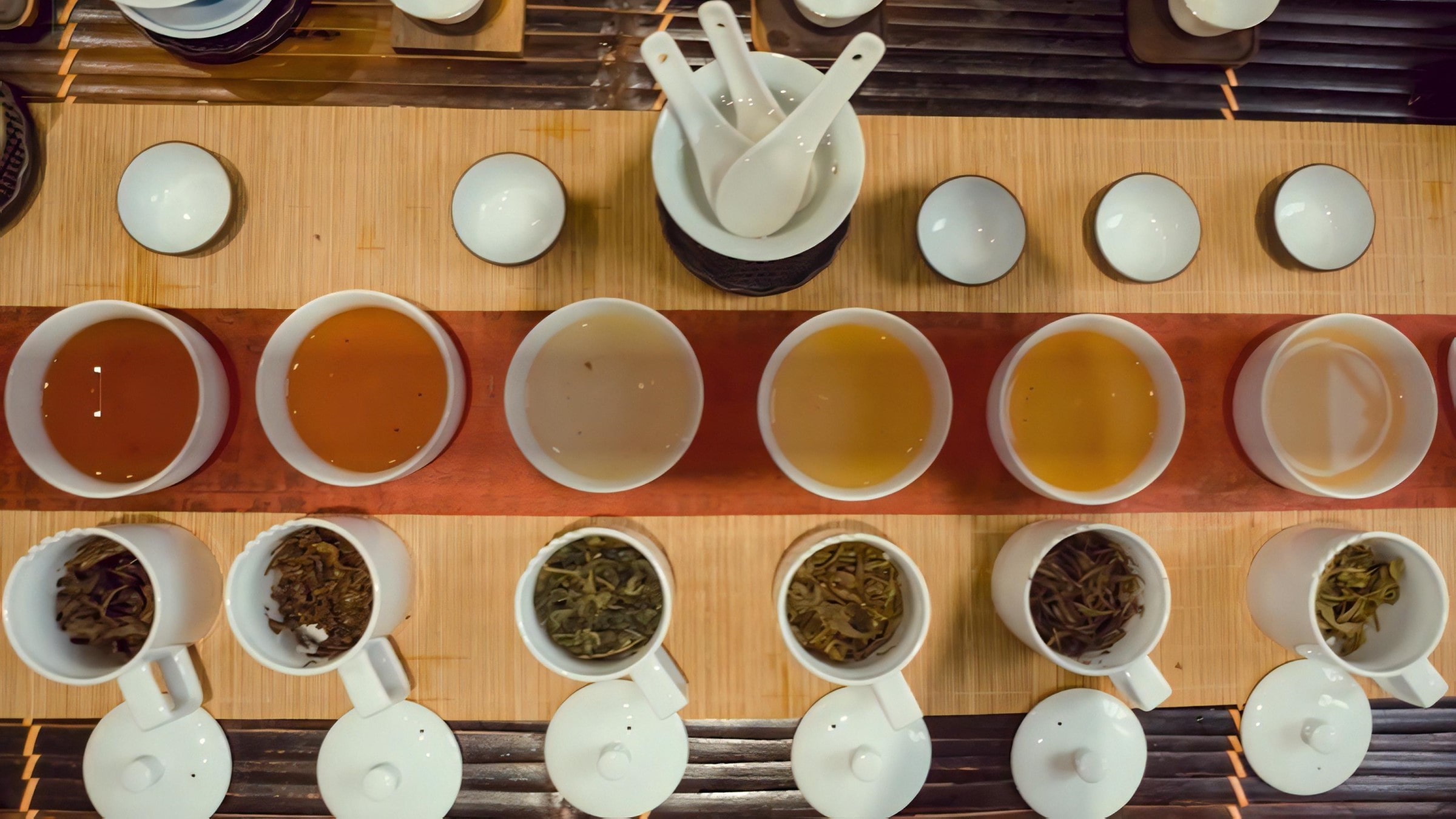 how-to-differentiate-six-types-of-tea-white-black-green-yellow-puerh-oolong